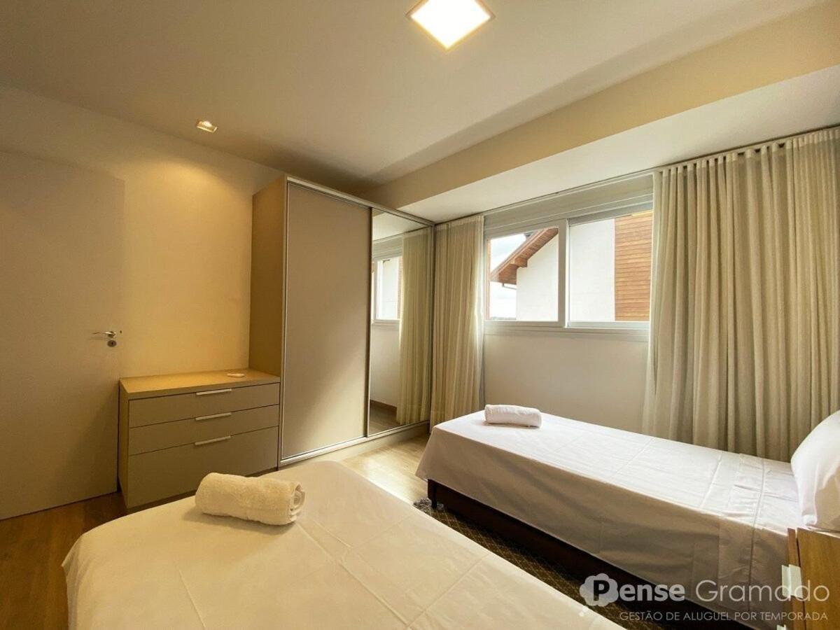 Apartamento 2 Suites - 650M Da Rua Coberta Gramado Exteriör bild