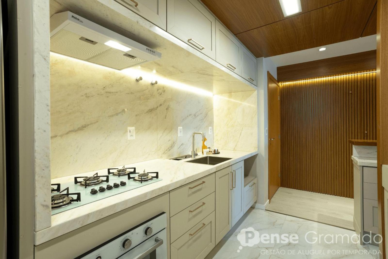 Apartamento 2 Suites - 650M Da Rua Coberta Gramado Exteriör bild